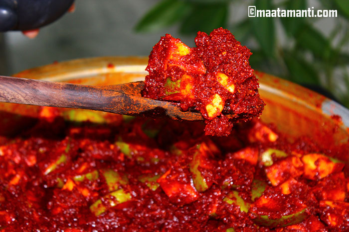 andhra mango pickle recipe